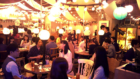 東京シネマテーブル カフェ･ソサエティ 会場全体の様子